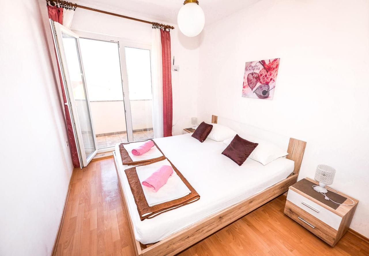 Apartments Jadran Паг Экстерьер фото