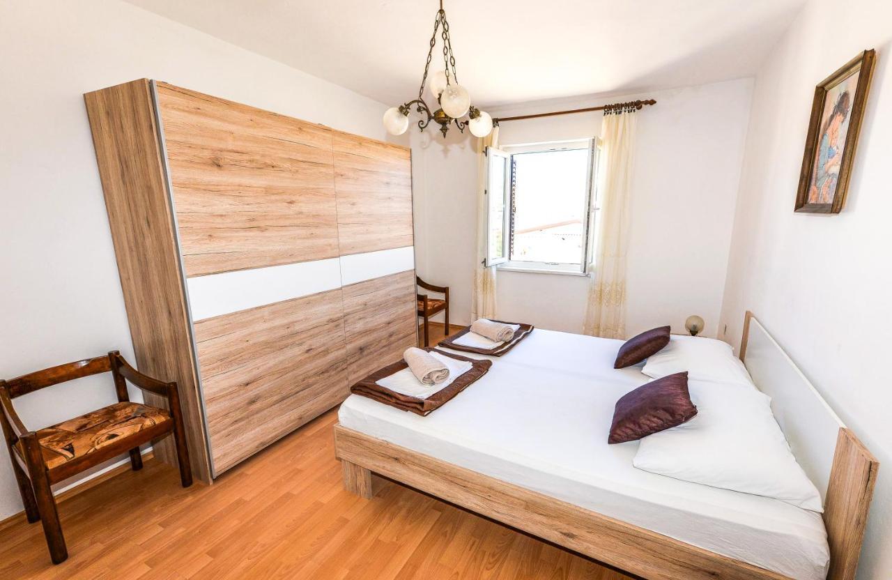Apartments Jadran Паг Экстерьер фото