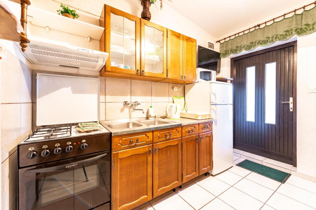 Apartments Jadran Паг Экстерьер фото