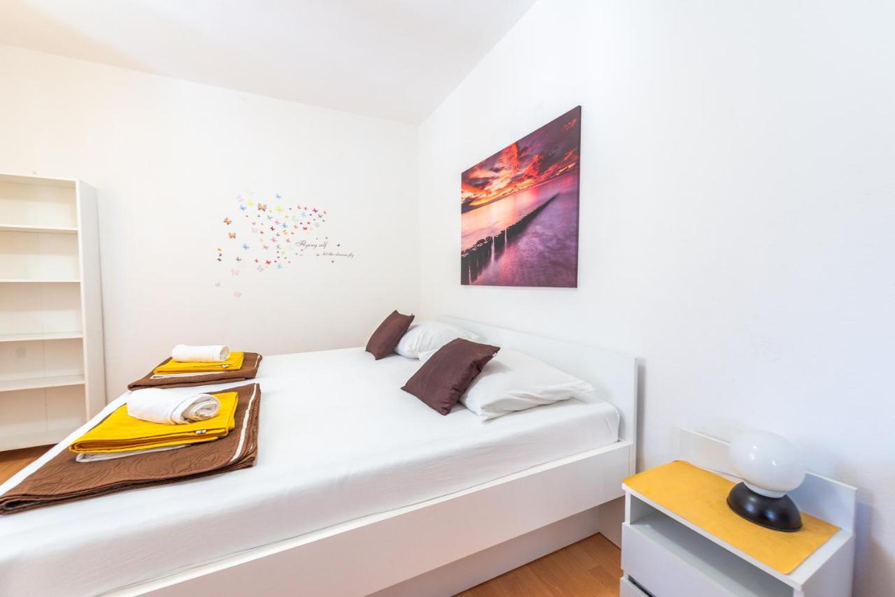 Apartments Jadran Паг Экстерьер фото